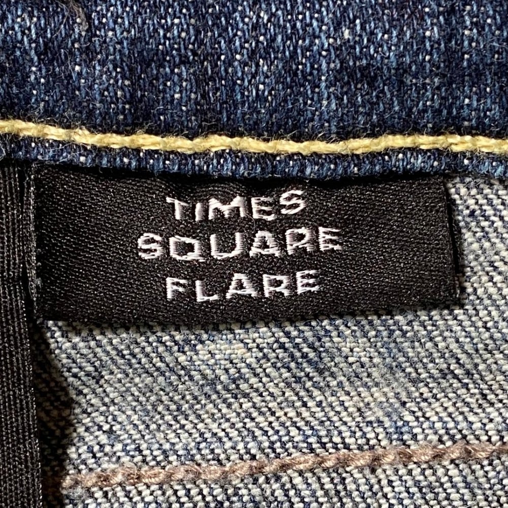 DKNY Times Square Flare Womens Jeans Size 5R - Picture 9 of 11